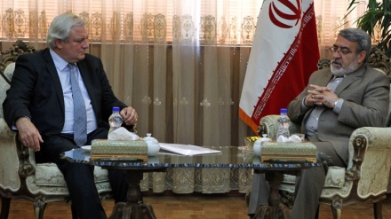 国連、３００万人の移民に対するイランの厚遇を評価