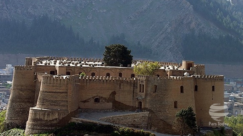 Պարսկերենը Ձեզ համար (144)