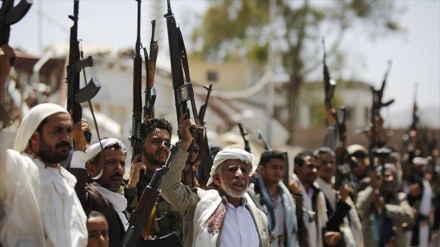 Forças iêmenitas atacam postos militares sauditas com mísseis