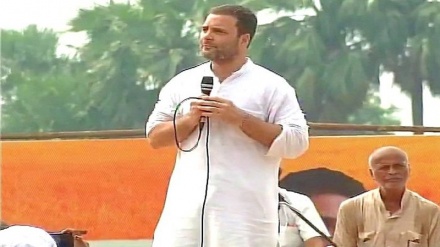 শিল্পপতিদের ঋণ মওকুফ করলেও কৃষকের দিকে নজর নেই: রাহুল গান্ধী 