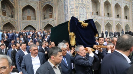 Canciller persa, Zarif participa en funeral de presidente de Uzbekistán, Islam Karimov