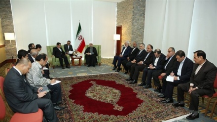 Presidente Rouhani sublinhou a necessidade da união muçulmana