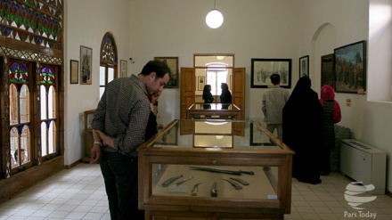 Mengenal The Constitution House di kota Tabriz