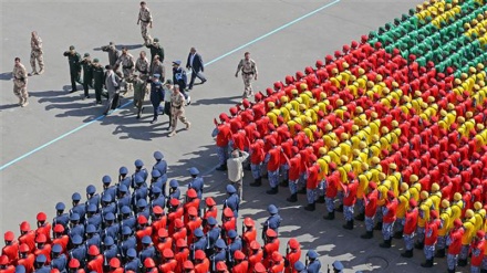 Jagora: Dolene Sojojin Kasar Iran Su Sami Kwarewar Kare Kasar