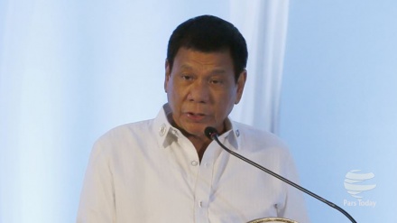 杜特尔特访华是致力于解决与中国的纷争还是与世界两个大国进行游戏