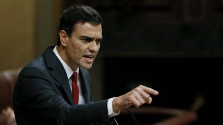 Sánchez reta a sus críticos a disputarle el cargo si quieren investir a Rajoy