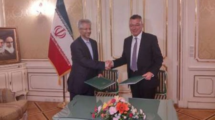 イランとスイス、原子力安全に関する協力合意書に調印