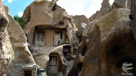 イラン観光の魅力；イラン北西部キャンドヴァーンの歴史的な洞穴村（画像）（動画）