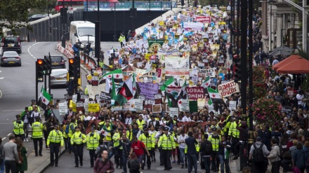 Londra halkından mültecilere destek gösterisi