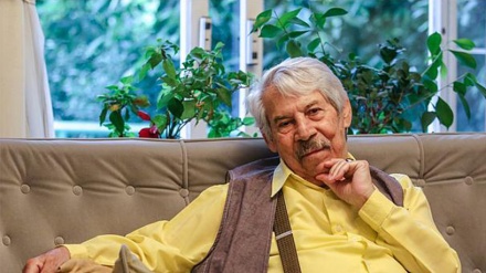  In Gedenken an den iranischen Theater-und Filmschauspieler Davud Raschidi