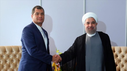 Rouhani e Correa, decididos a desenvolver relações bilaterais