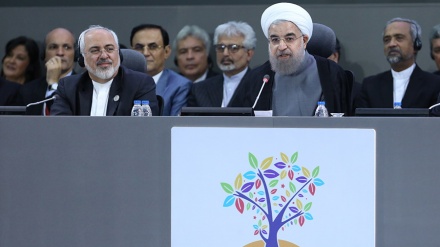רוחאני בפסגת הבלתי מזדהות מדגיש נחישות איראן לקדם את המעמד של הארגון
