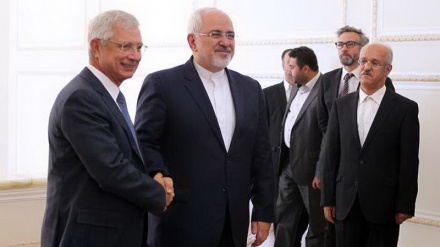 Presidente de Asamblea Nacional francesa se reúne en Teherán con altos funcionarios persas 