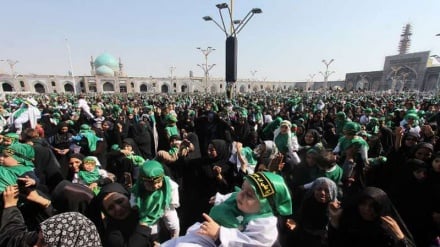 Musulmanes realizan las congregaciones de 