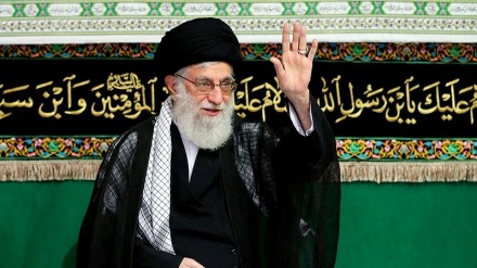 Ceremonia de luto por Muharam con presencia del Líder  persa