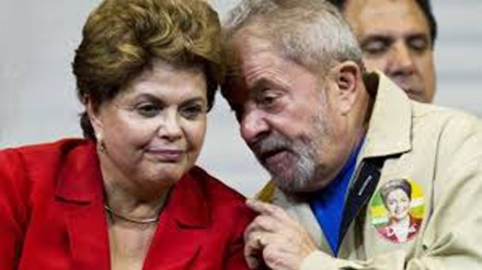 Hundreds rally in Brazil to urge imprisonment of ex-president Lula