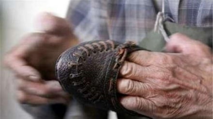 رونق صنعت بوت دوزی در شمال افغانستان