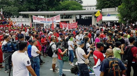 মার্কিন সেনা উপস্থিতির বিরুদ্ধে ফুঁসে উঠেছে ফিলিপাইনের জনগণ