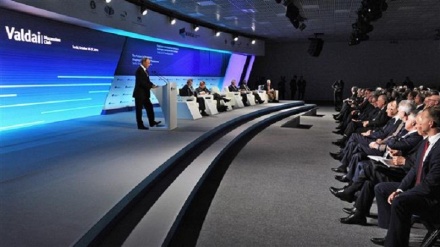 Putin: “Nëse ne nuk duhet të jemi të Alepo, pse ju jeni në Mosul?”