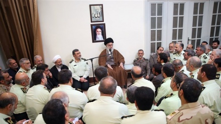 Kiongozi Muadhamu: Usalama ni moja ya nguzo kuu za ustawi na maendeleo ya Iran ya Kiislamu