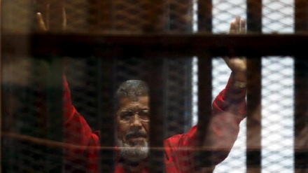 Tribunal egípcio confirma sentença de 20 anos contra Morsi