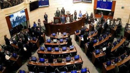 הסנאט של  קולומביה אישר את הסכם השלום החדש עם  FARC