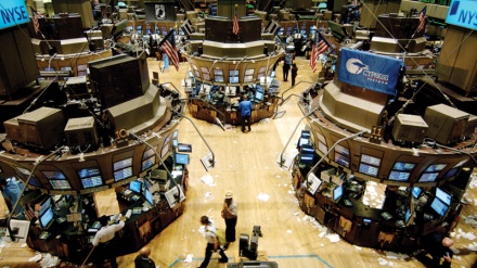 ニューヨーク株式市場で株価が下落