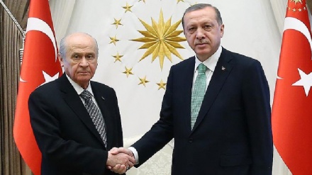 Bahçeli, idamın Öcalan'ı da kapsamasını istedi 
