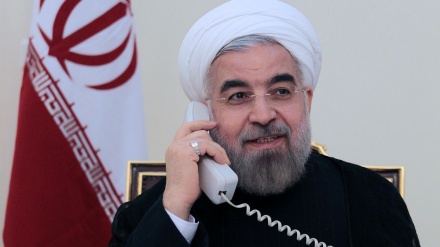 Ruhani uputio čestitke Mišel Ounu