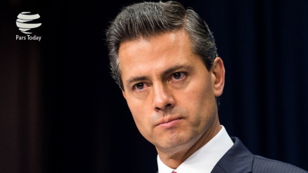 大部分墨西哥人民支持取消该国总统的访美行程