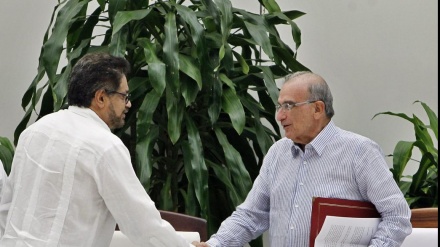 Governo da Colômbia e FARC assinam amanhã novo acordo de paz