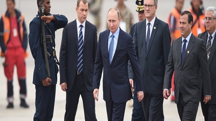 Putin: sviluppo positivo delle relazioni Russia-Vietnam