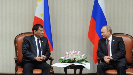 菲律宾总统对西方的好战倾向提出批评