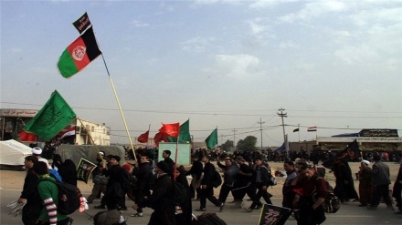 ورود زائران افغان ِعتبات عالیات به مرز دوغارون 