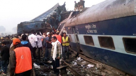 Watu zaidi ya 90 waaga dunia katika ajali ya treni nchini India