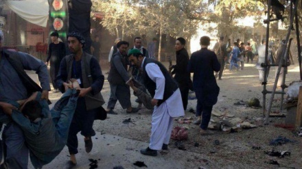 アフガニスタンで、テロリストの攻撃により、アルバイン儀式の参加者５０人が殉教