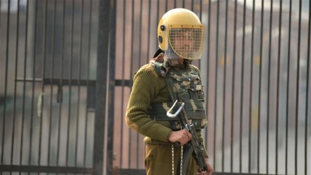 Three Indian soldiers killed near Kashmir frontier, army says