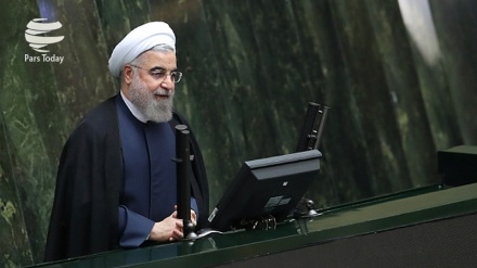 Obraćanje Ruhanija tokom redovne parlamentarne sjednice