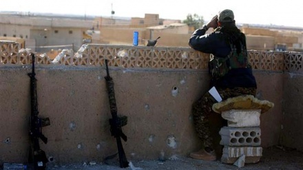  पहाड़ी के ऊपर तल-समन गांव दाइश के क़ब्ज़े से आज़ाद हुआ