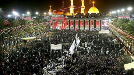 Milhões dos muçulmanos marcham para Karbala no  Iraque para rituais de Arbaeen