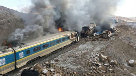 Таслияти Кувейт ва Туркия ба давлат ва миллати Эрон