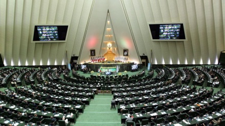 Komisija za nacionalnu sigurnost iranskog parlamenta: Finaliziran plan suprotstavljanja neprijateljskim aktima SAD-a