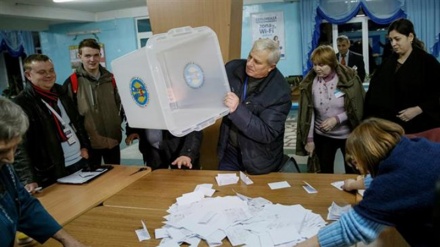 Pro-Russia presidential candidate declares victory in Moldova 