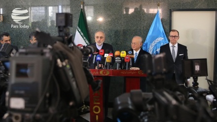 סאלחי קיים דיונים עם אמנו