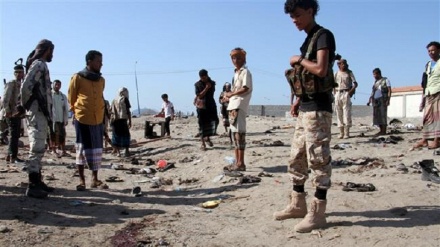 ইয়েমেনে শক্তিশালী বোমা হামলায় মানসুর হাদির অনুগত ৫২ সেনা নিহত
