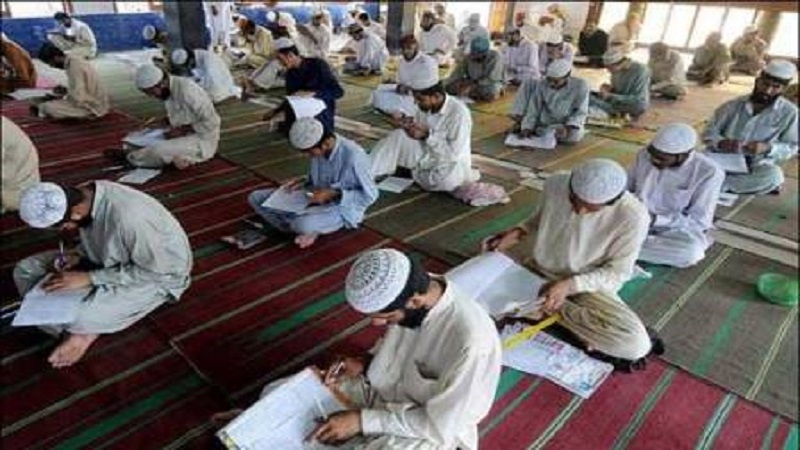 تعطیلی بیش از دو هزار مدرسه دینی در ایالت سند پاکستان