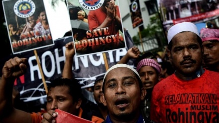 印尼民众举行示威活动支持缅甸罗兴亚穆斯林