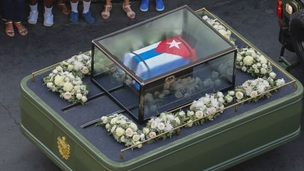 Urna s pepelom Kastra stigla u Santiago