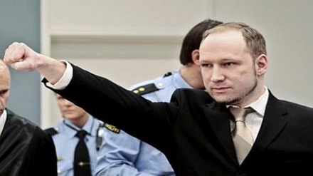 Boçi Tramp dınyoədə ifrotə rostə hərəkoton zumand kardero səy kardedə?