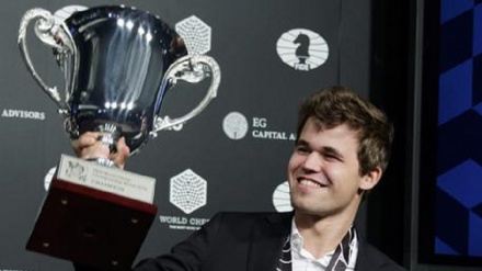 Scacchi: norvegese Carlsen campione mondo